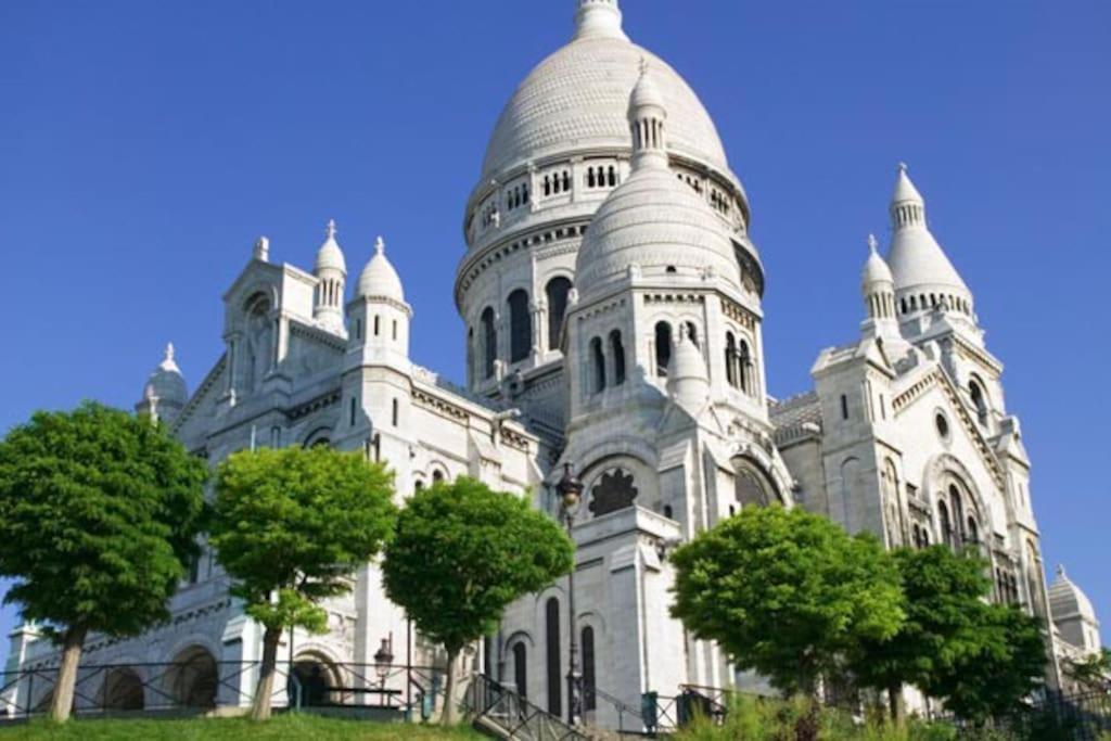 Amelie In Hidden Gem Montmartre Appartamento Parigi