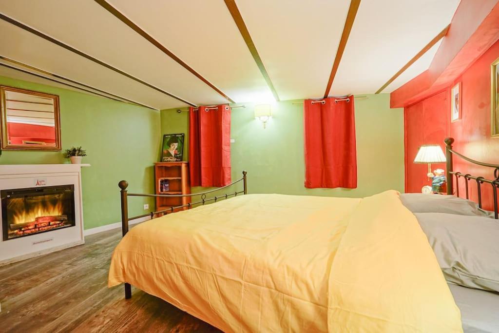 Appartamento Amelie In Hidden Gem Montmartre Parigi